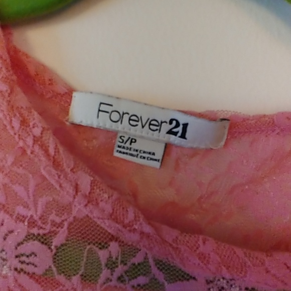 Long sleeve, lacey mesh dress - Picture 3 of 3